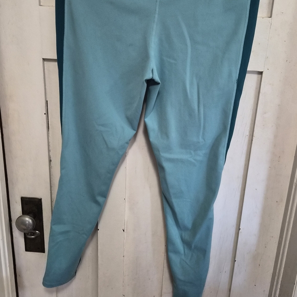 EUC 32 Degrees Cool Teal & Aqua Colorblock Leggings – Size Large - Picture 2 of 5
